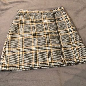 New with tags!Abercrombie & Fitch plaid miniskirt